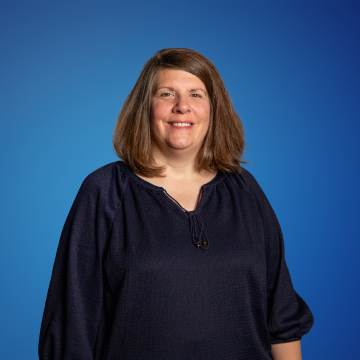 Head shot image of Deanna Morris