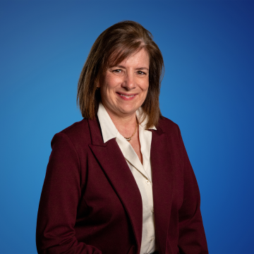 Headshot image of Dinese Cramer